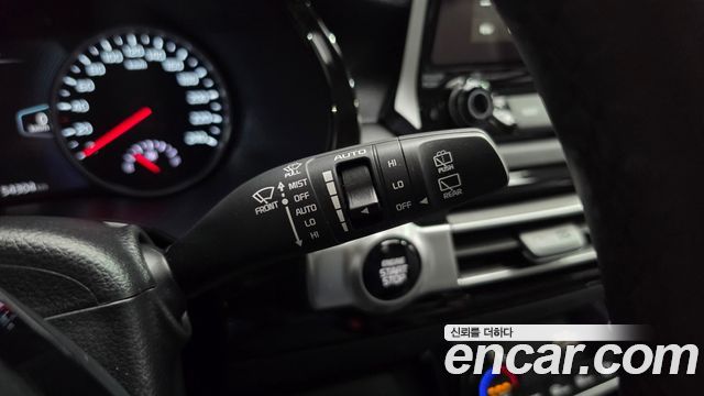 Kia Seltos Gasoline 1.6 Turbo 2WD Signature 2022 — фото 19