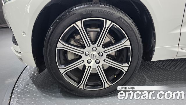 Volvo XC60 (II) D5 Inscription 2019 — фото 5