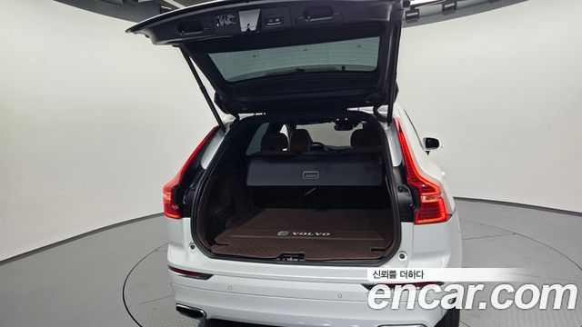 Volvo XC60 (II) D5 Inscription 2019 — фото 20