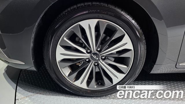Kia K8 Hybrid Noblesse 2022 — фото 5