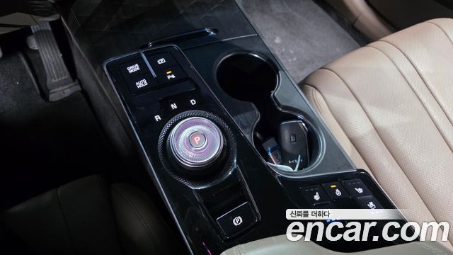 Kia K8 Hybrid Noblesse 2022 — фото 9