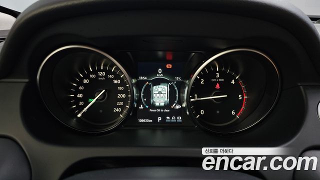 Land Rover Discovery Sport 2.0 TD4 HSE Luxury 2019 — фото 8