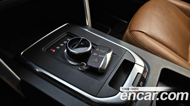 Land Rover Discovery Sport 2.0 TD4 HSE Luxury 2019 — фото 9