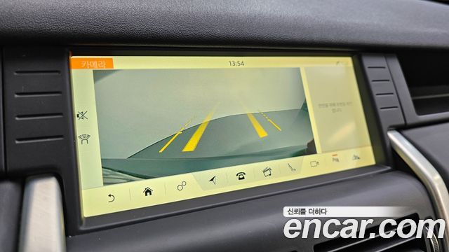 Land Rover Discovery Sport 2.0 TD4 HSE Luxury 2019 — фото 16