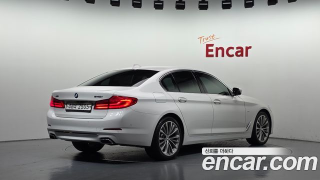 BMW 5 Series (G30) 540i xDrive Luxury Plus 2018 — фото 2