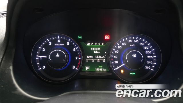 Hyundai Grandeur (HG) HG300 Premium 2016 — фото 8