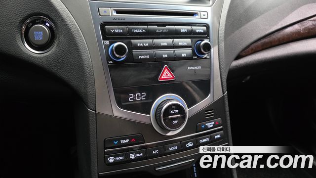 Hyundai Grandeur (HG) HG300 Premium 2016 — фото 16