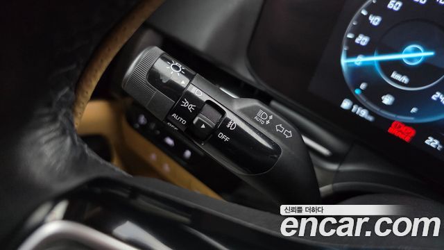 Kia Carnival (IV) Diesel 9-Seater Prestige 2023 — фото 16