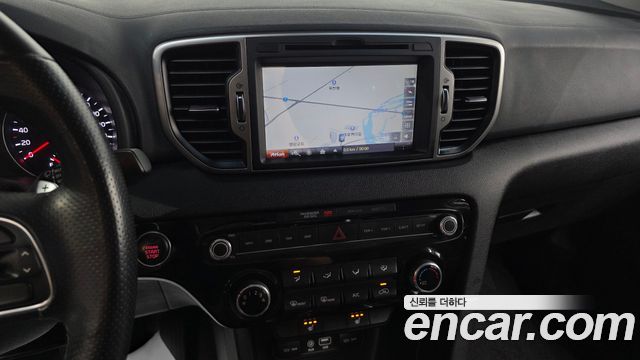 Kia Sportage (IV) Diesel 1.7 2WD Trendy 2016 — фото 14