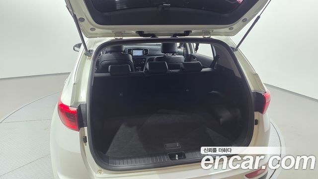 Kia Sportage (IV) Diesel 1.7 2WD Trendy 2016 — фото 20