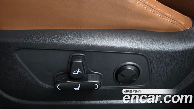 KG Mobility (SsangYong) Torres Gasoline 1.5 2WD Black Edition 2024 — фото 31