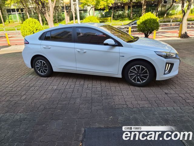Hyundai Ioniq Electric N 2020 — фото 4