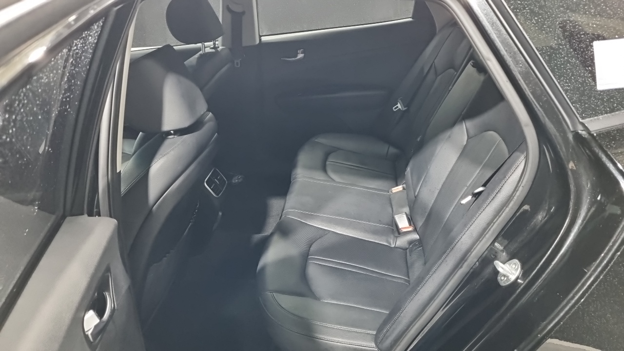 Kia K5 (II) 2.0 Prestige 2019 — фото 8