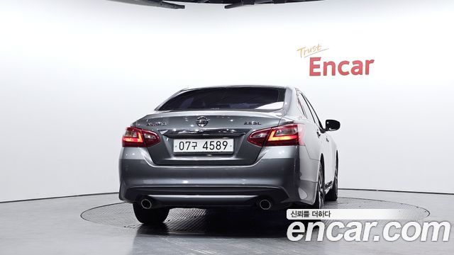Nissan Altima 2.5 Smart L33 2018 — фото 4