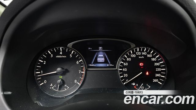 Nissan Altima 2.5 Smart L33 2018 — фото 8