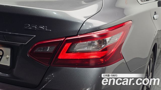 Nissan Altima 2.5 Smart L33 2018 — фото 23