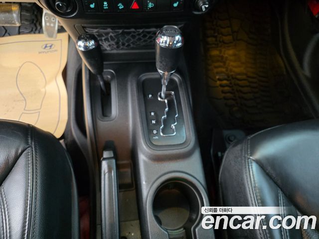 Jeep Wrangler (JK) 2.8 Diesel Sahara 4Door 2015 — фото 9