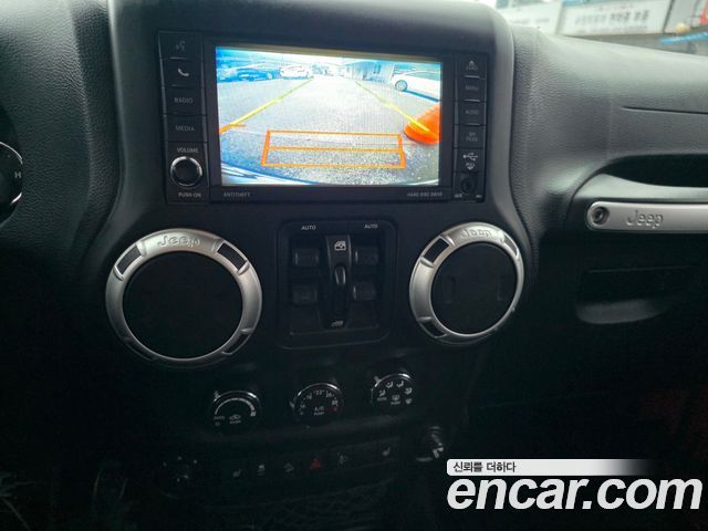 Jeep Wrangler (JK) 2.8 Diesel Sahara 4Door 2015 — фото 20