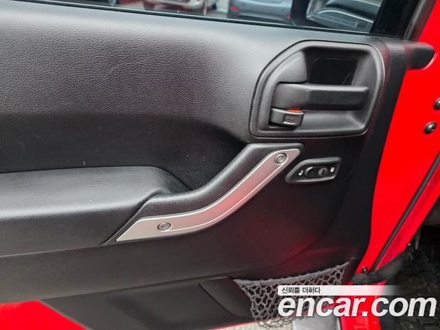 Jeep Wrangler (JK) 2.8 Diesel Sahara 4Door 2015 — фото 21