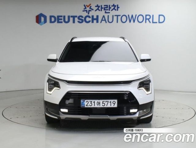Kia Niro Prestige 2024 — фото 3