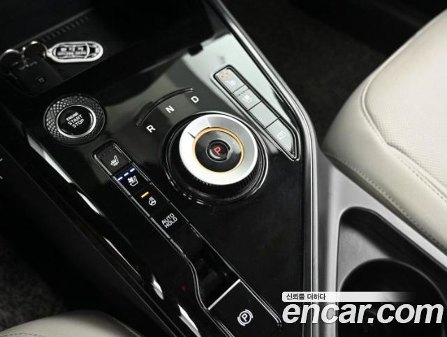 Kia Niro Prestige 2024 — фото 9