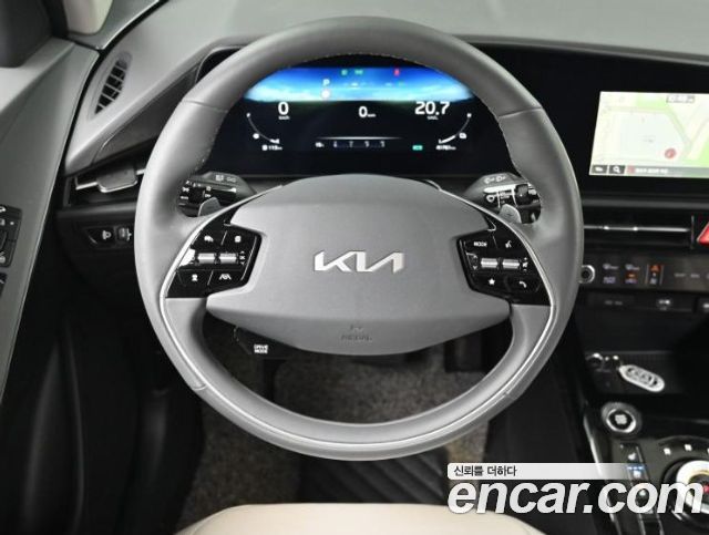 Kia Niro Prestige 2024 — фото 17