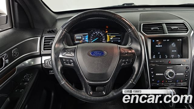 Ford Explorer 2.3 Limited 4WD 5th 2018 — фото 14