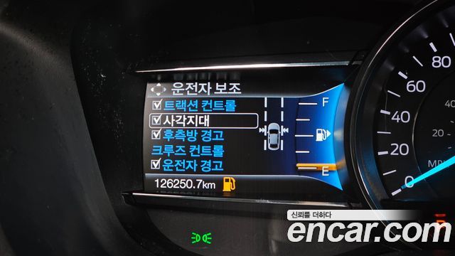 Ford Explorer 2.3 Limited 4WD 5th 2018 — фото 17