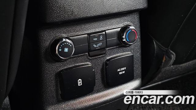 Ford Explorer 2.3 Limited 4WD 5th 2018 — фото 32