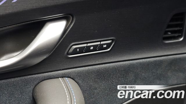 Renault Korea Grand Koleos 2.0 Esprit Alpine 2WD 2026 — фото 33