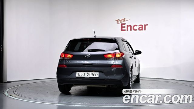 Hyundai i30 (PD) 1.4 Turbo Style 2018 — фото 4