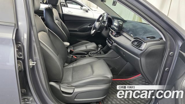 Hyundai i30 (PD) 1.4 Turbo Style 2018 — фото 11