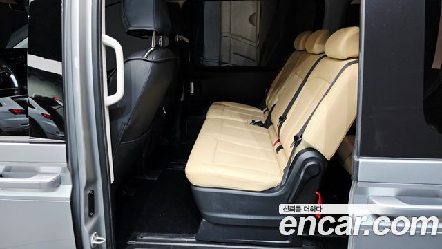 Hyundai Staria Tourer 11-Seater Smart 2022 — фото 12