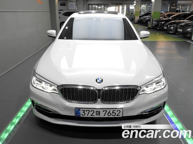 BMW 5 Series (G30) 520d Luxury Special Edition 2018 — фото 3