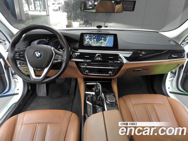 BMW 5 Series (G30) 520d Luxury Special Edition 2018 — фото 7