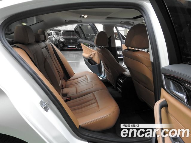 BMW 5 Series (G30) 520d Luxury Special Edition 2018 — фото 10