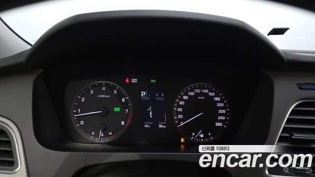 Hyundai Sonata (LF) 2.0 Style Special 2017 — фото 8