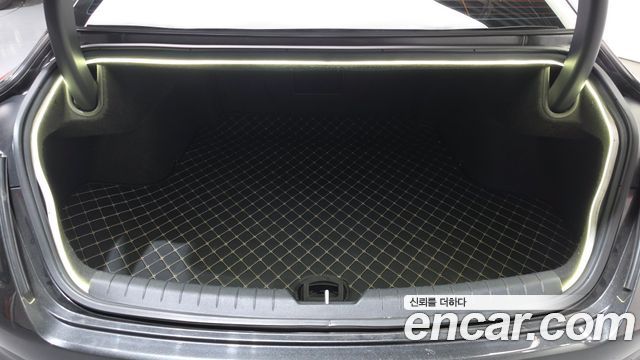 Kia K8 Hybrid Signature 2022 — фото 20