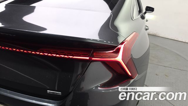 Kia K8 Hybrid Signature 2022 — фото 23