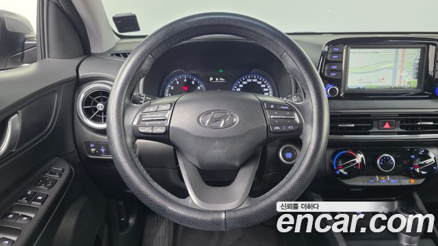 Hyundai Kona Gasoline 2.0 2WD Smart 2021 — фото 13