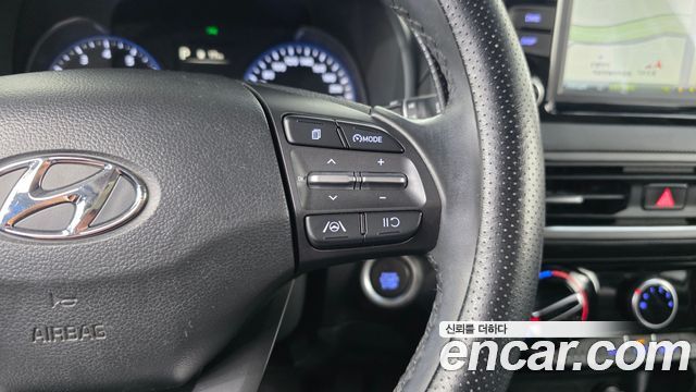 Hyundai Kona Gasoline 2.0 2WD Smart 2021 — фото 16