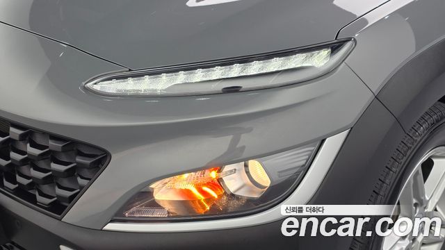 Hyundai Kona Gasoline 2.0 2WD Smart 2021 — фото 22