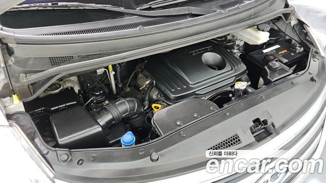 Hyundai Grand Starex 3-Seater VAN Smart 2016 — фото 6