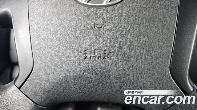 Hyundai Grand Starex 3-Seater VAN Smart 2016 — фото 18