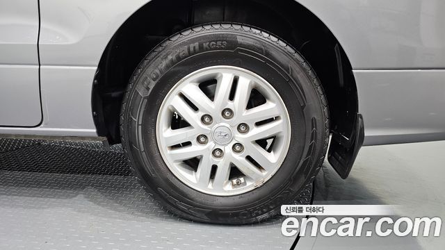 Hyundai Grand Starex 3-Seater VAN Smart 2016 — фото 21
