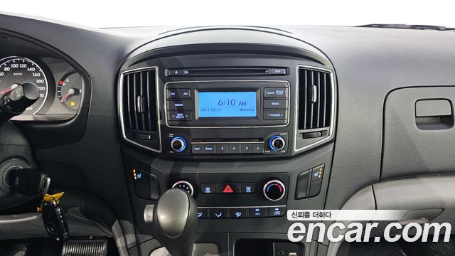Hyundai Grand Starex 3-Seater VAN Smart 2016 — фото 32