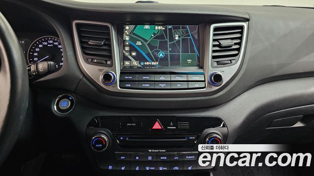 Hyundai Tucson Diesel 1.7 2WD Modern 2016 — фото 13