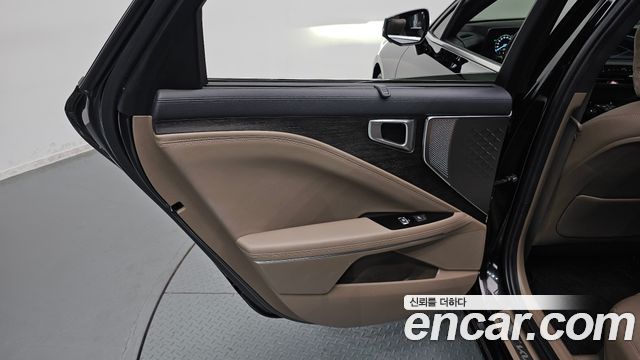 Kia K8 Hybrid Noblesse 2022 — фото 31