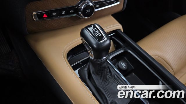Volvo XC90 (II) T6 Inscription 2017 — фото 9