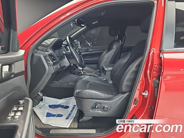KG Mobility (SsangYong) Rexton Sports Khan Diesel 2.2 4WD Dynamic Edition (5-Link) 2021 — фото 15